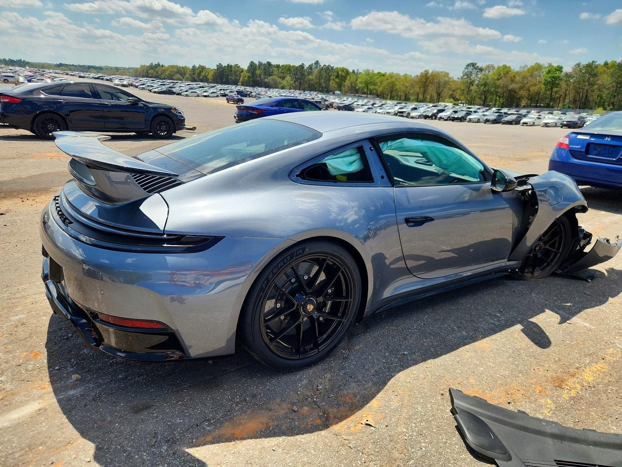 2026 Porsche 911 Carrera Gts - Фото 3