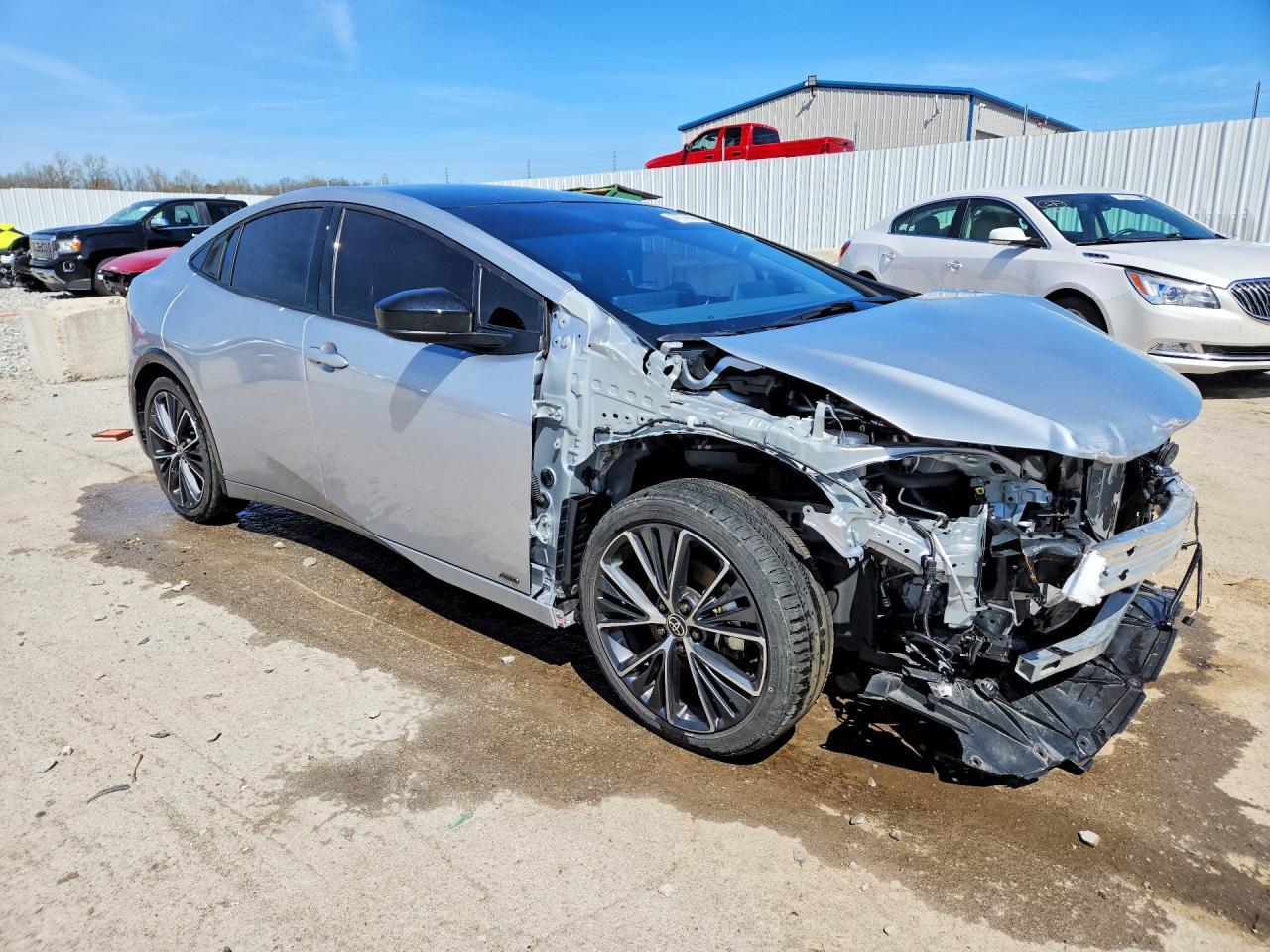 2024 Toyota Prius Xle - Фото 4