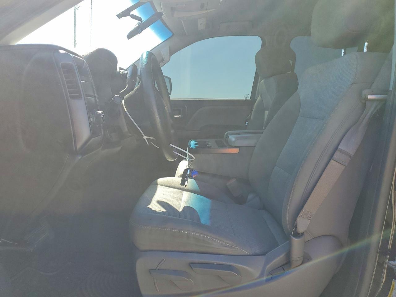 2016 Chevrolet Silverado C1500 - Image 7