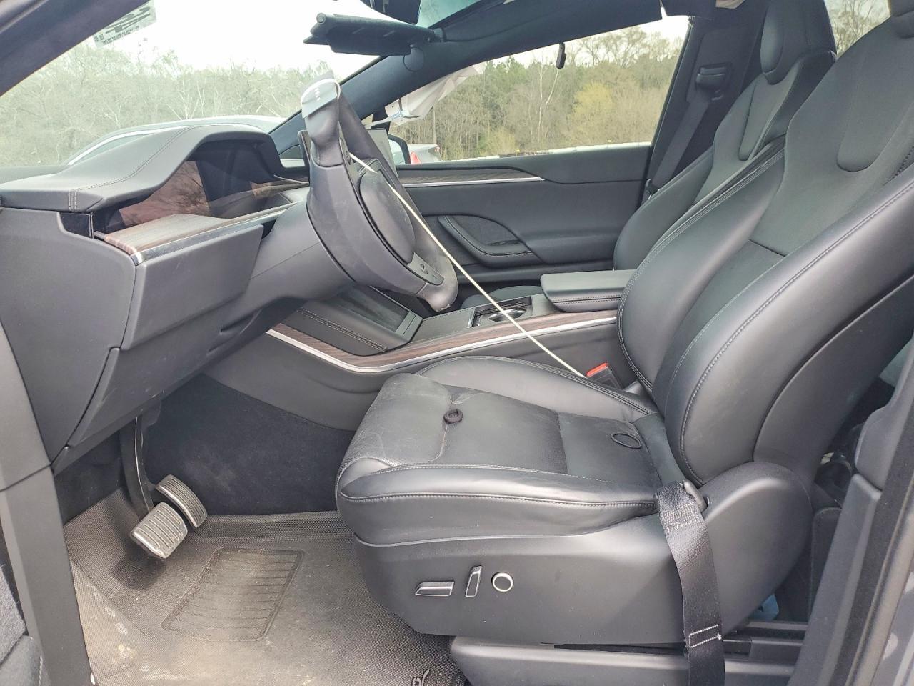 2022 Tesla Model X - Фото 7