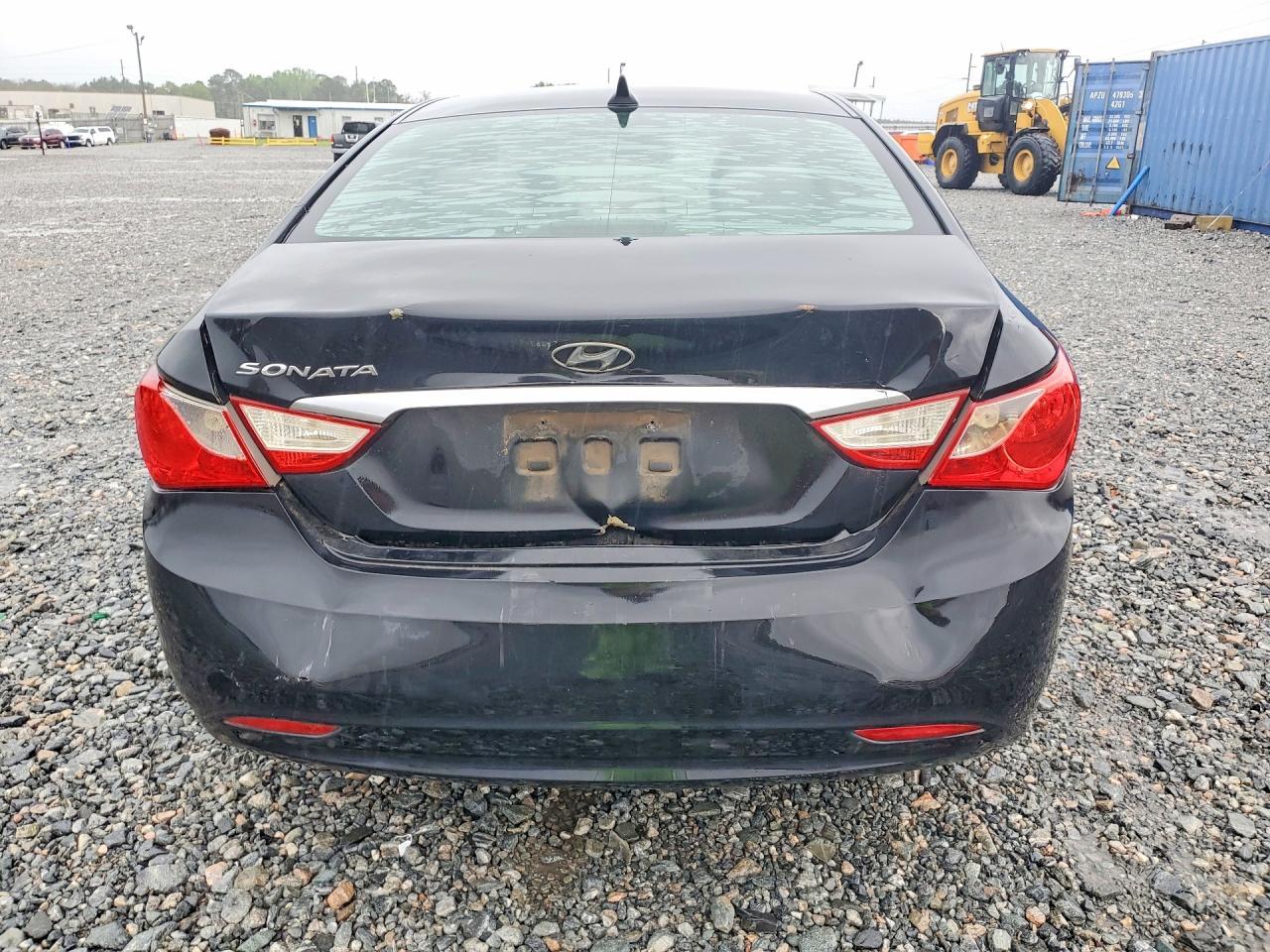 2011 Hyundai Sonata Gls - Image 6