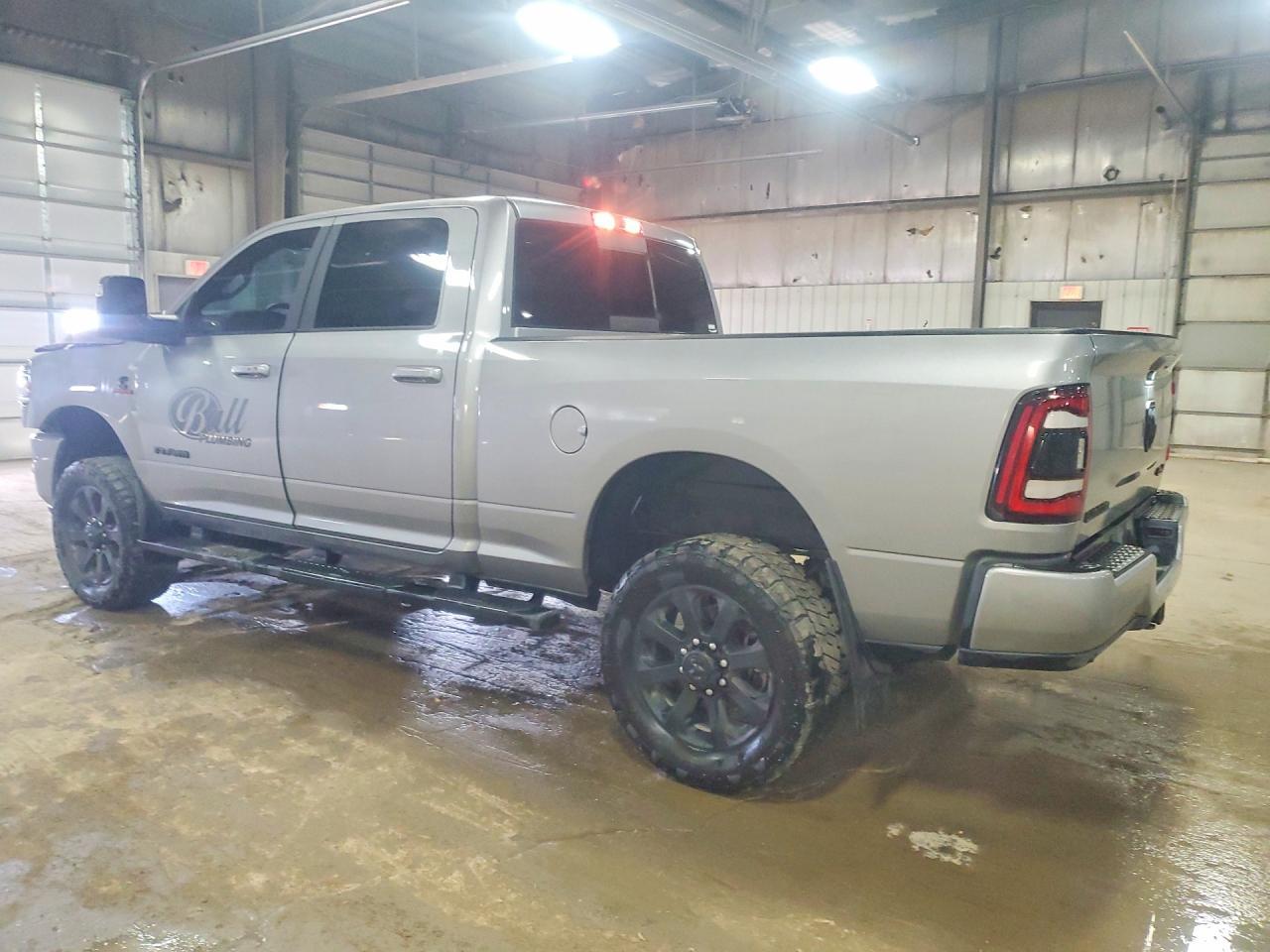 2024 Ram 3500 Laramie - Фото 2