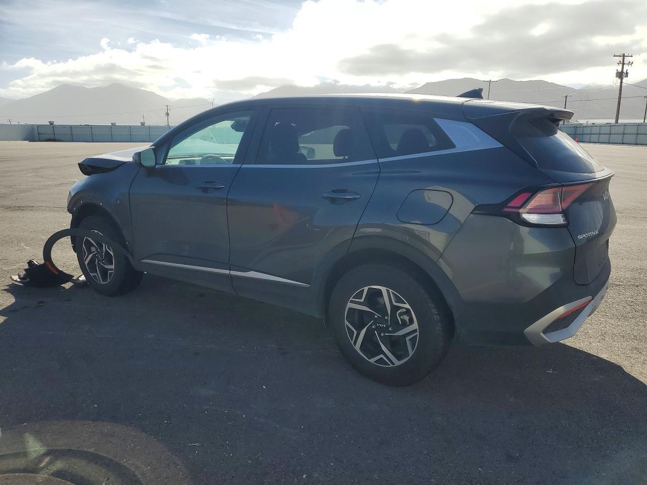 2023 Kia Sportage Lx - Фото 2