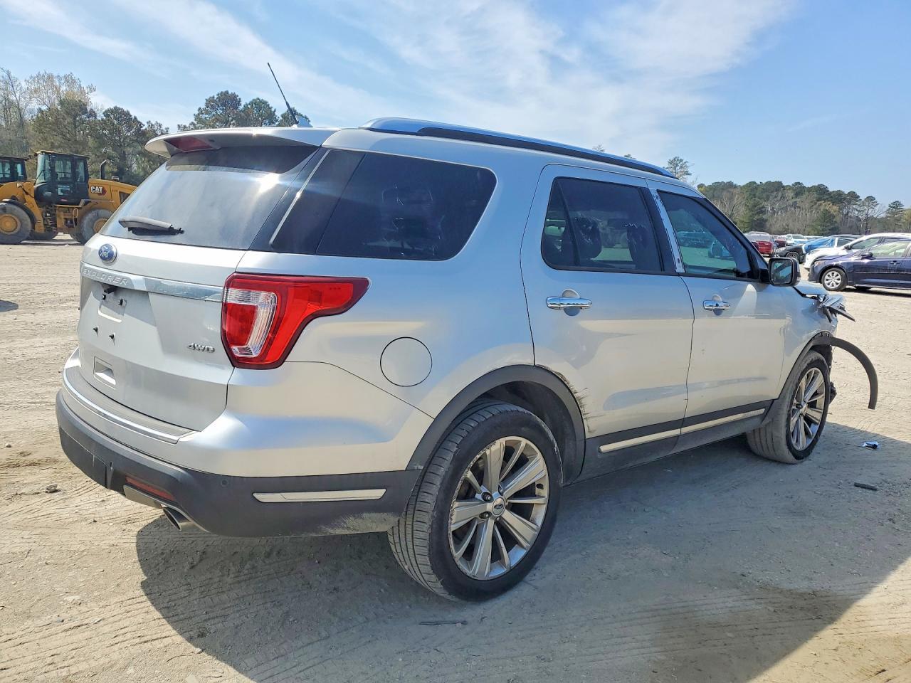 2019 Ford Explorer Limited - Фото 3