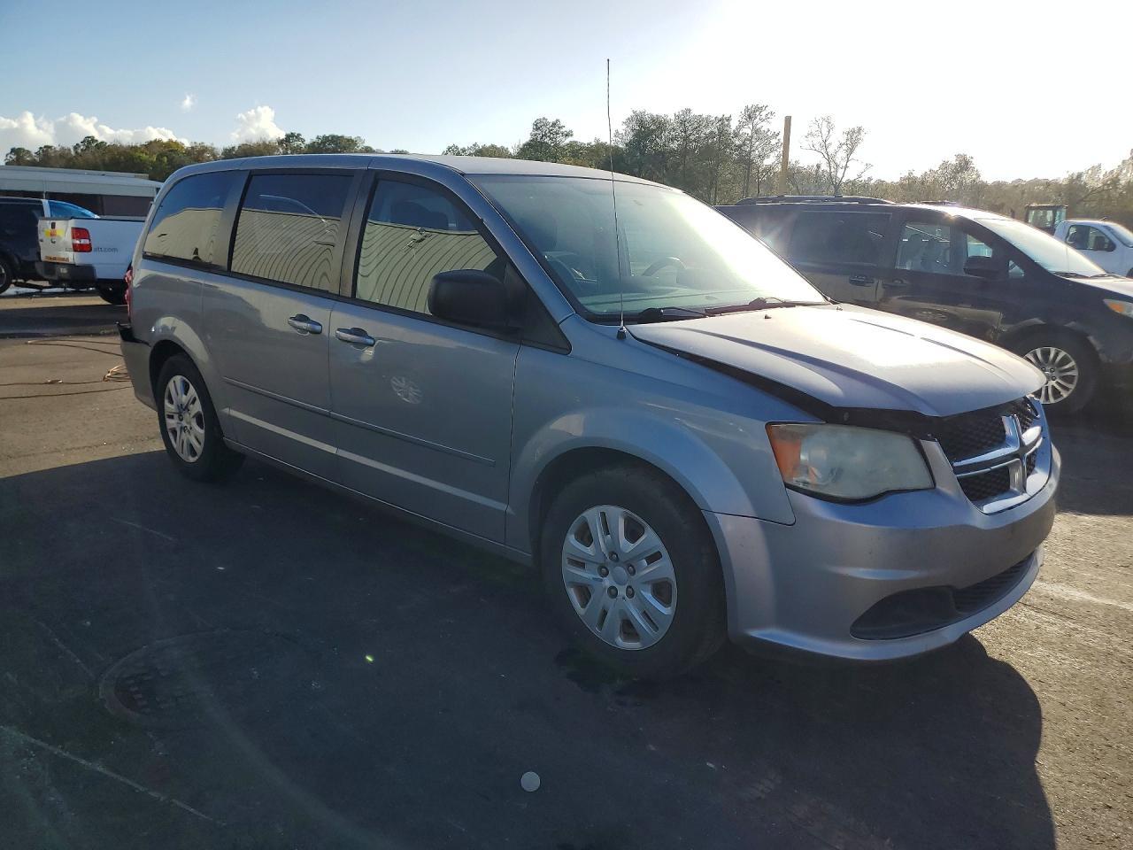 2014 Dodge Grand Caravan Se - Image 4