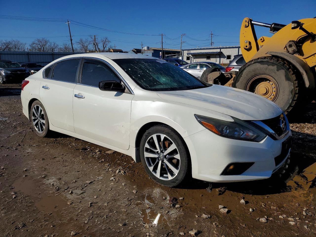 2017 Nissan Altima 2.5 Sr - Фото 4