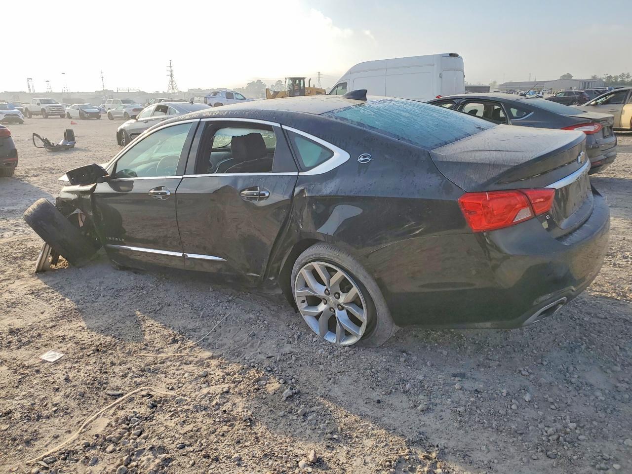 2020 Chevrolet Impala Premier - Фото 2