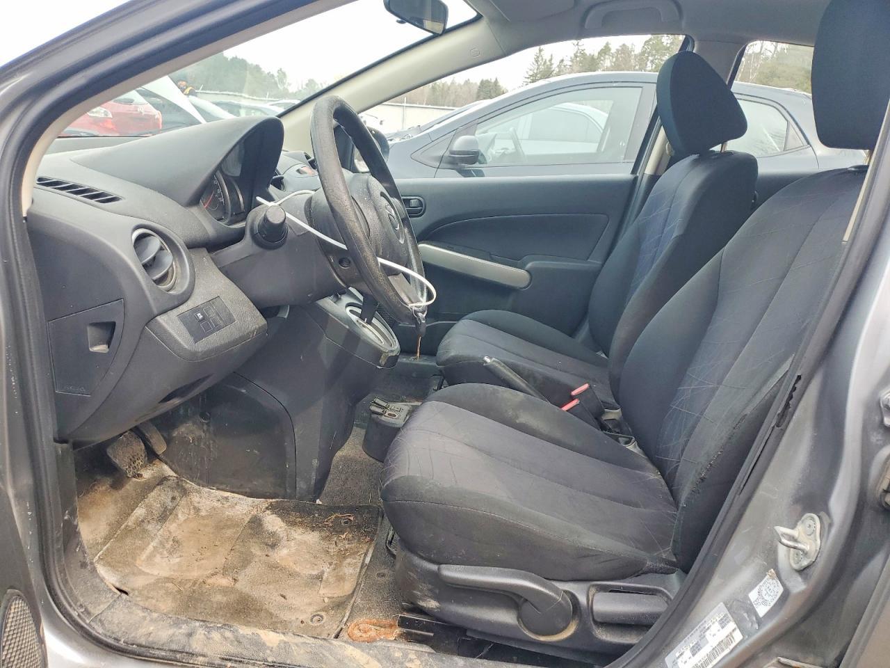 2014 Mazda Mazda2 Sport - Фото 7