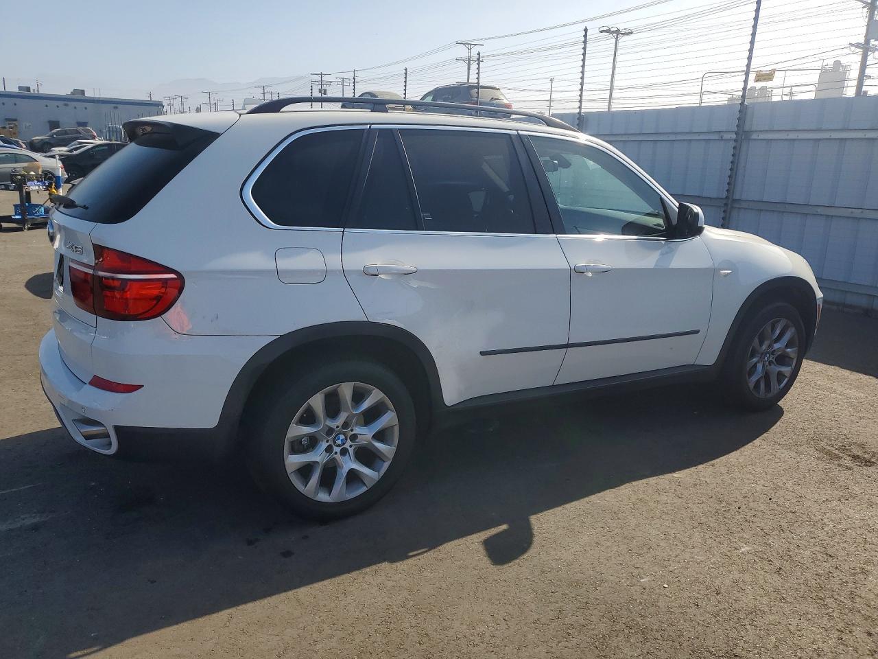 2013 BMW X5 xDrive35I - Фото 3