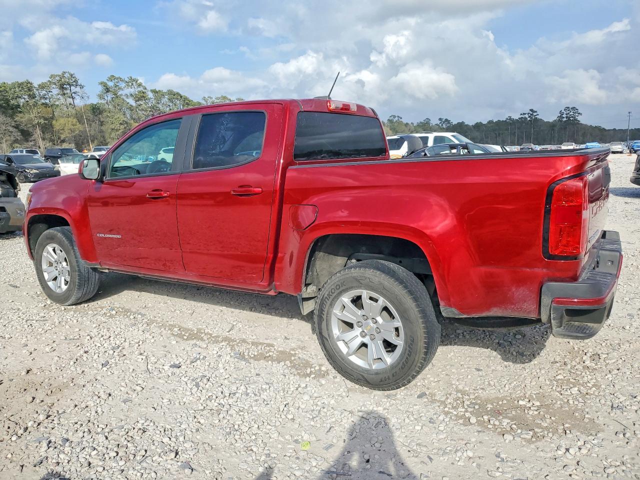 2021 Chevrolet Colorado Lt - Image 2