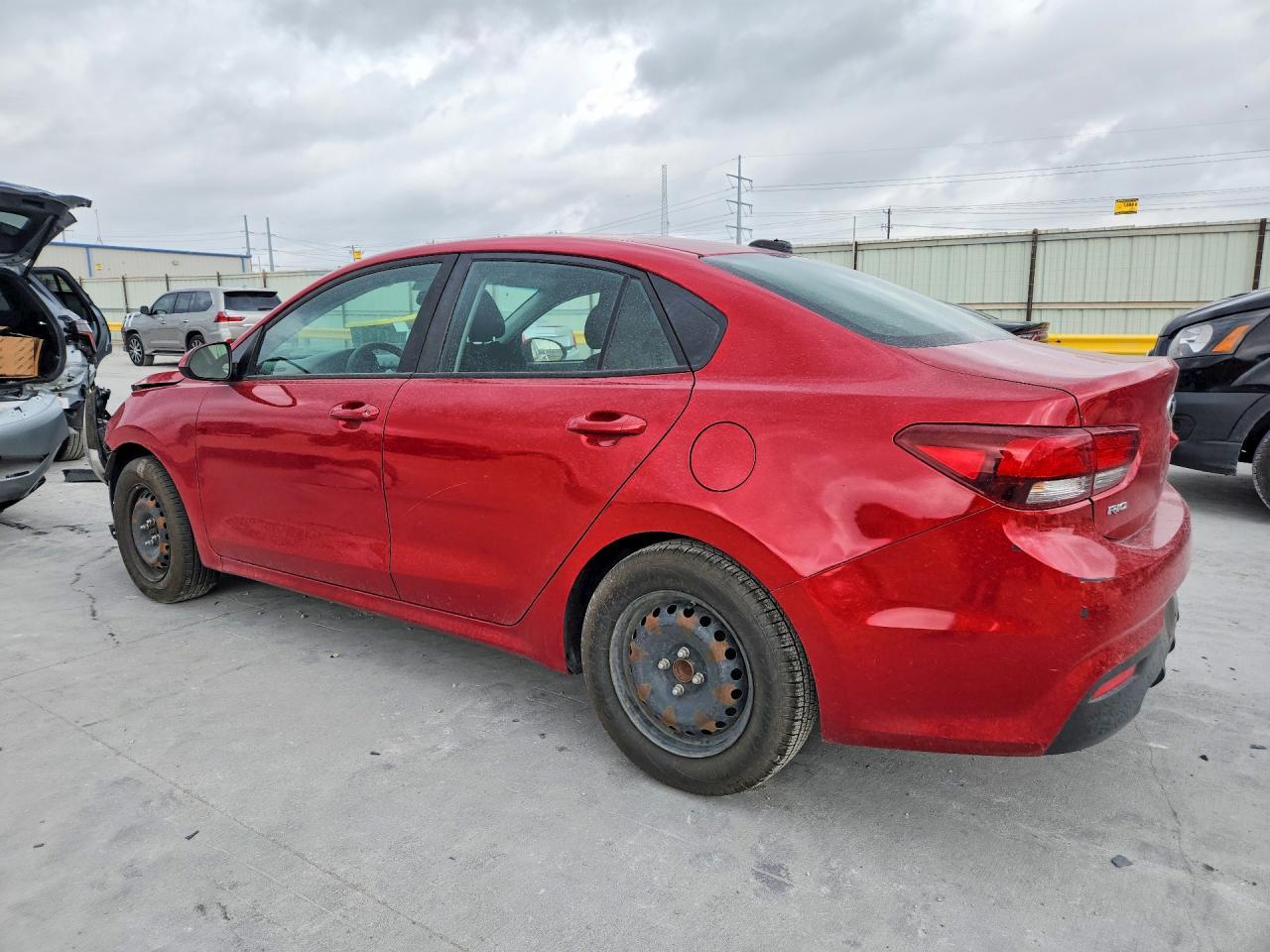 2019 Kia Rio S - Фото 2