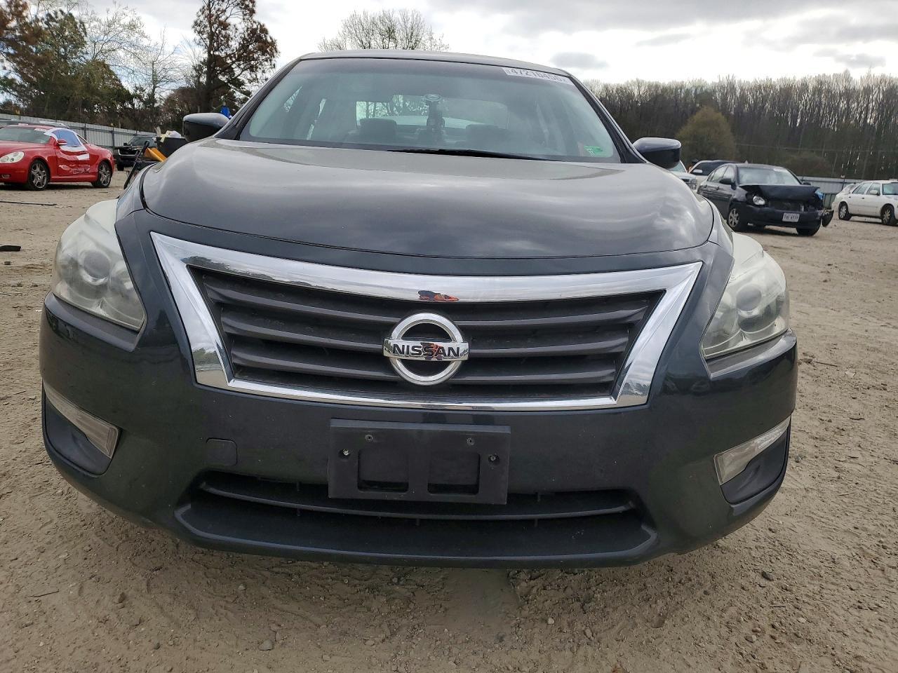2015 Nissan Altima 2.5 S - Image 5