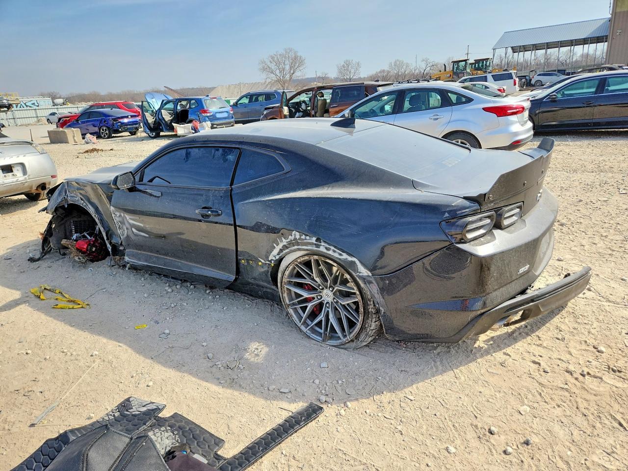 2022 Chevrolet Camaro Lt1 - Image 2