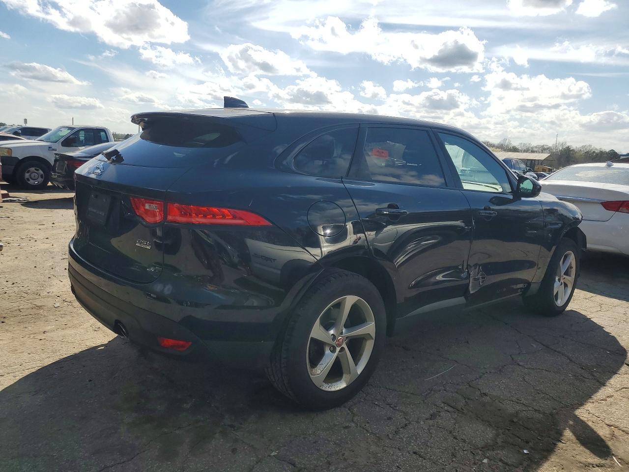 2019 Jaguar F-Pace Premium - Фото 3