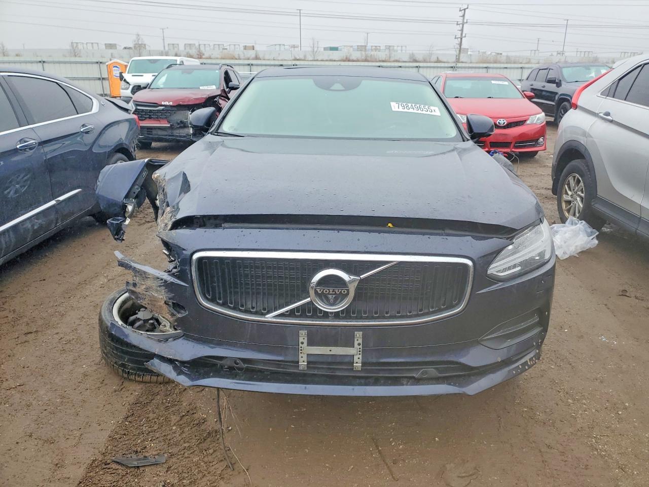 2017 Volvo S90 T6 Momentum - Фото 5
