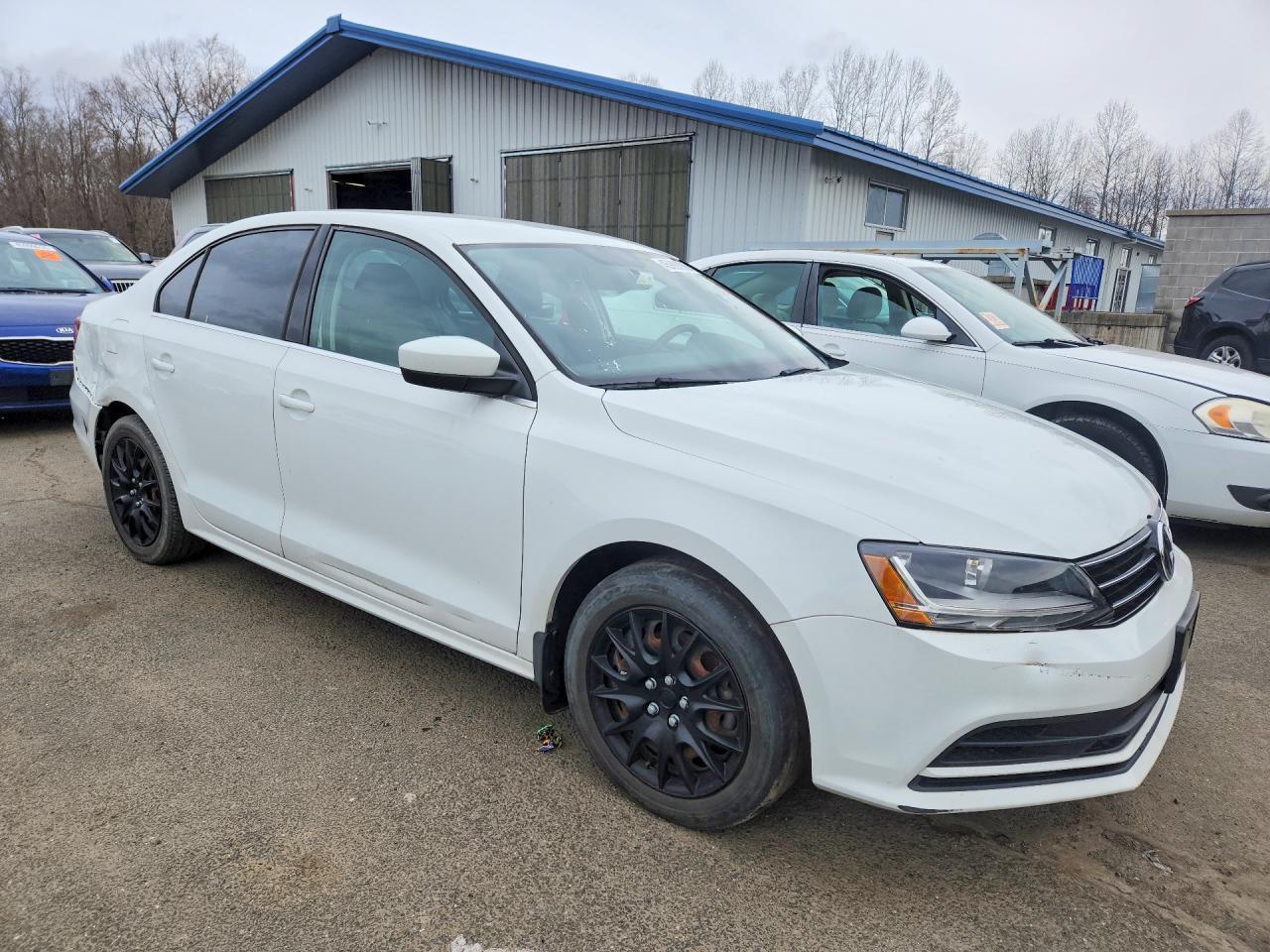 2017 Volkswagen Jetta S - Image 4