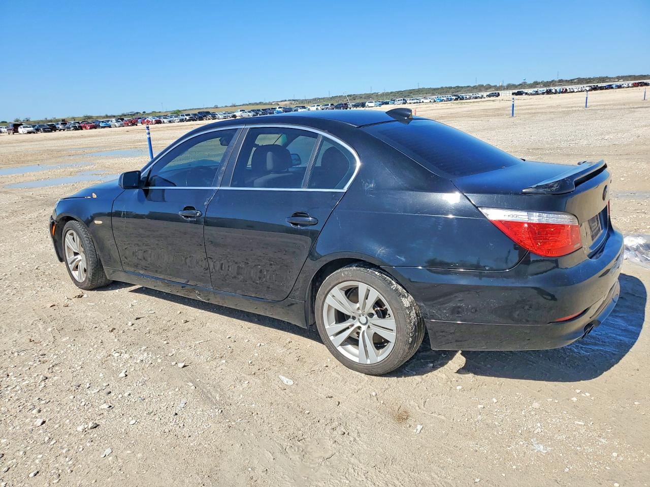 2009 BMW 528 I - Фото 2