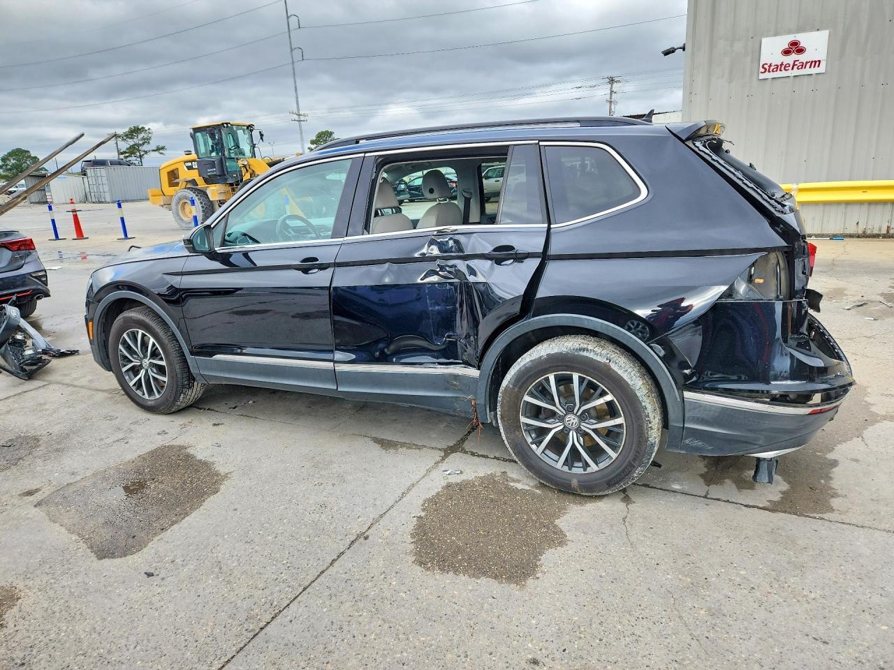 2018 Volkswagen Tiguan Se - Фото 2