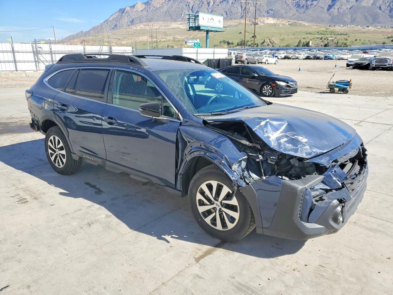 2024 Subaru Outback Premium 2.5L - Image 4