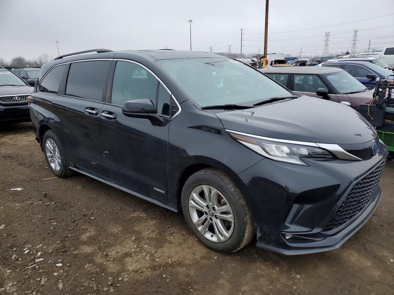 2021 Toyota Sienna Xse 7-Passenger - Фото 4