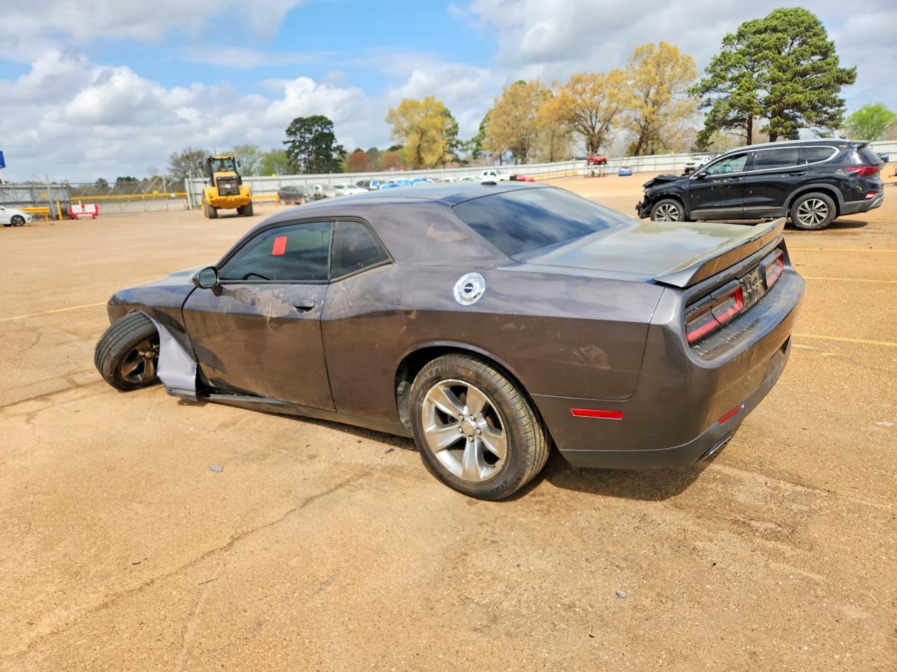 2020 Dodge Challenger Sxt - Image 2