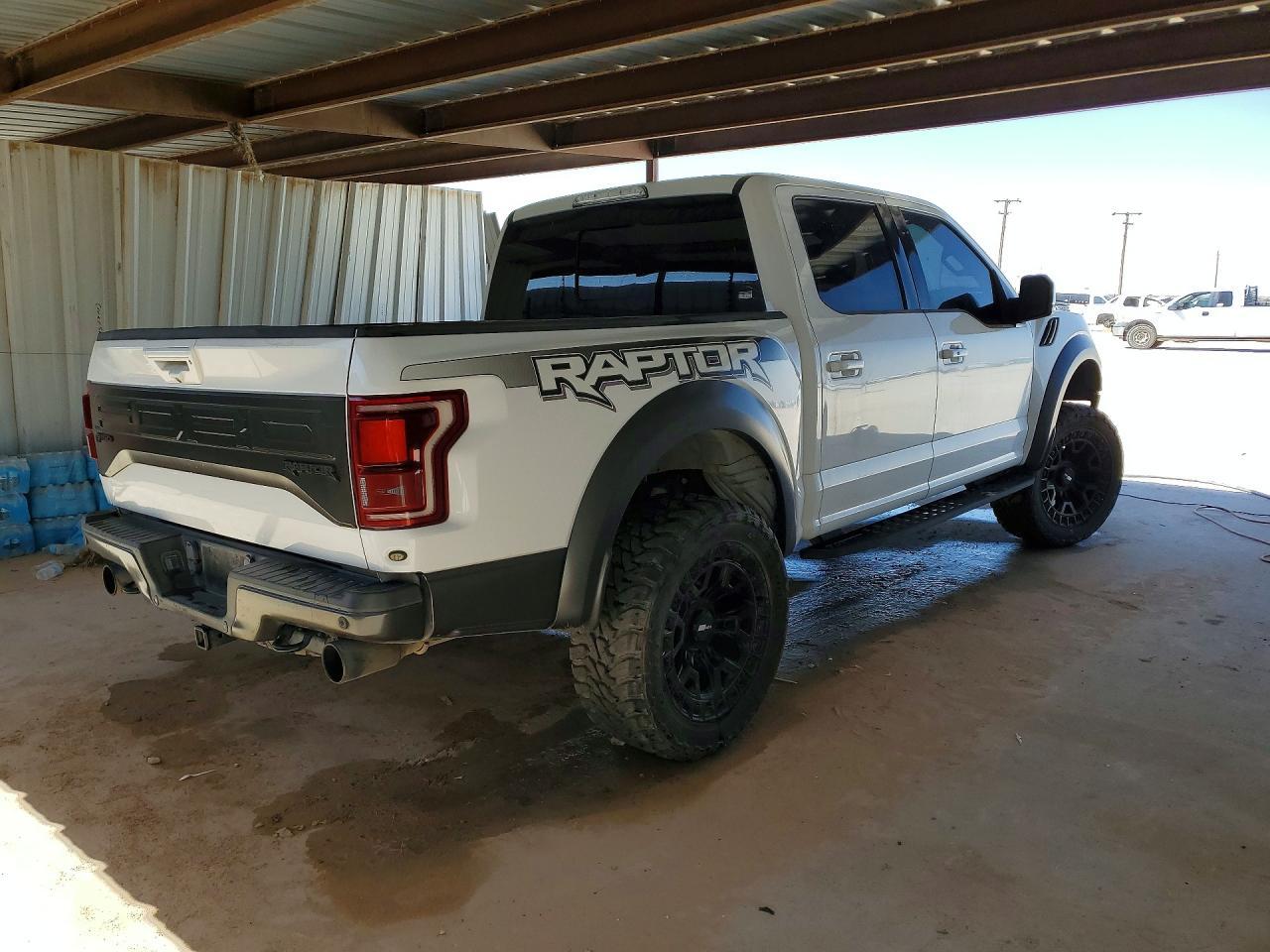 2018 Ford F150 Raptor - Image 3