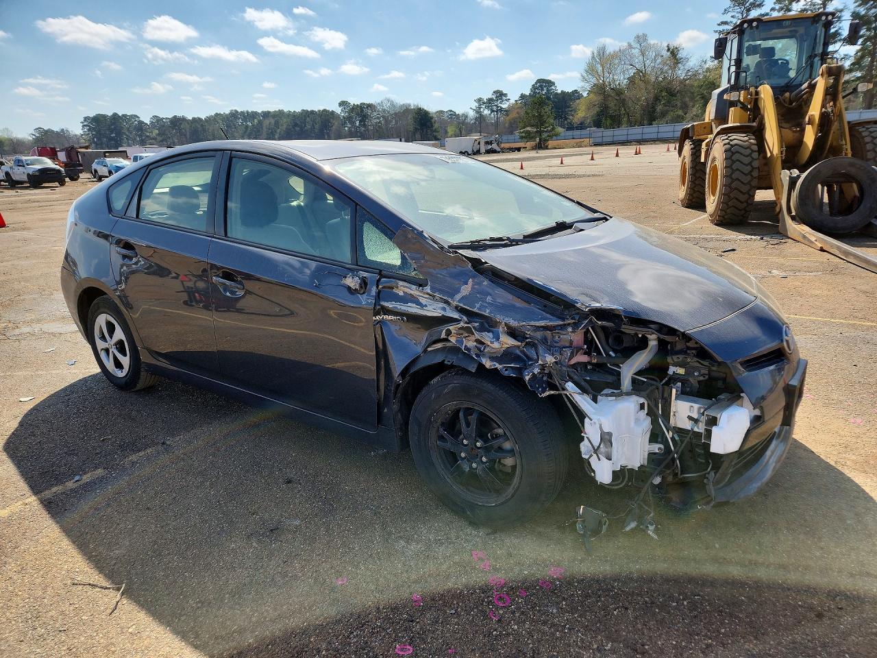 2015 Toyota Prius Two - Image 4