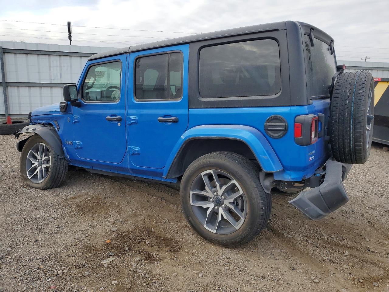 2024 Jeep Wrangler 4Xe - Image 2