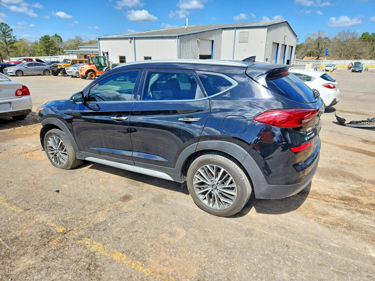 2021 Hyundai Tucson Limited - Фото 2