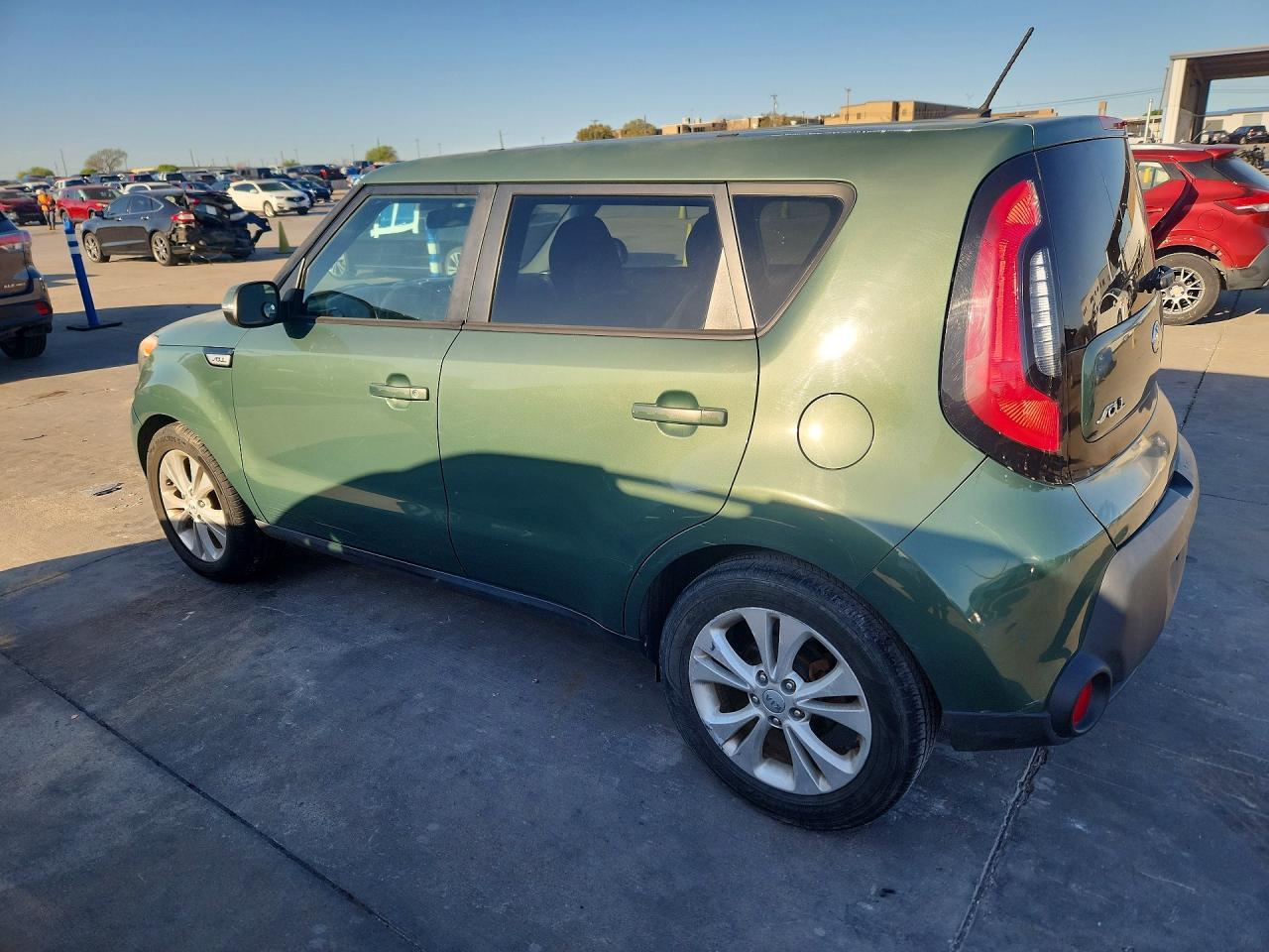 2014 Kia Soul + - Image 2