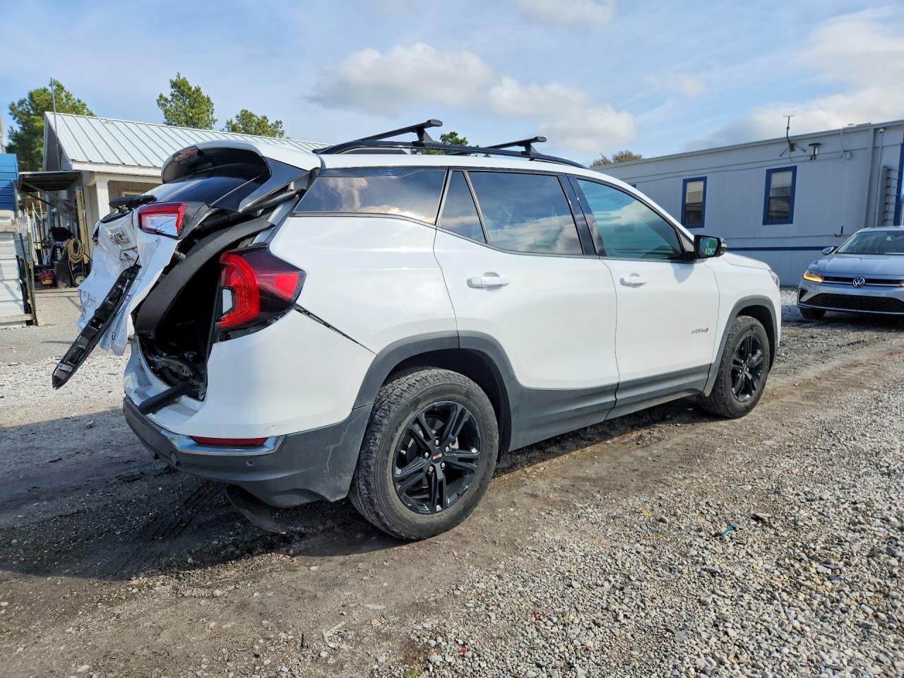 2022 GMC Terrain At4 - Фото 3