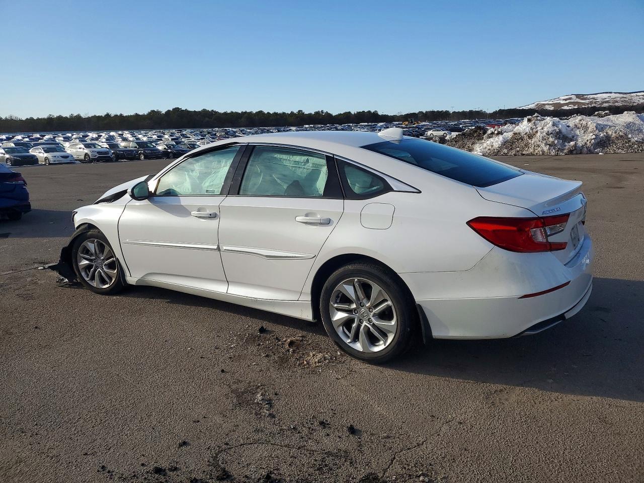2018 Honda Accord Lx - Фото 2