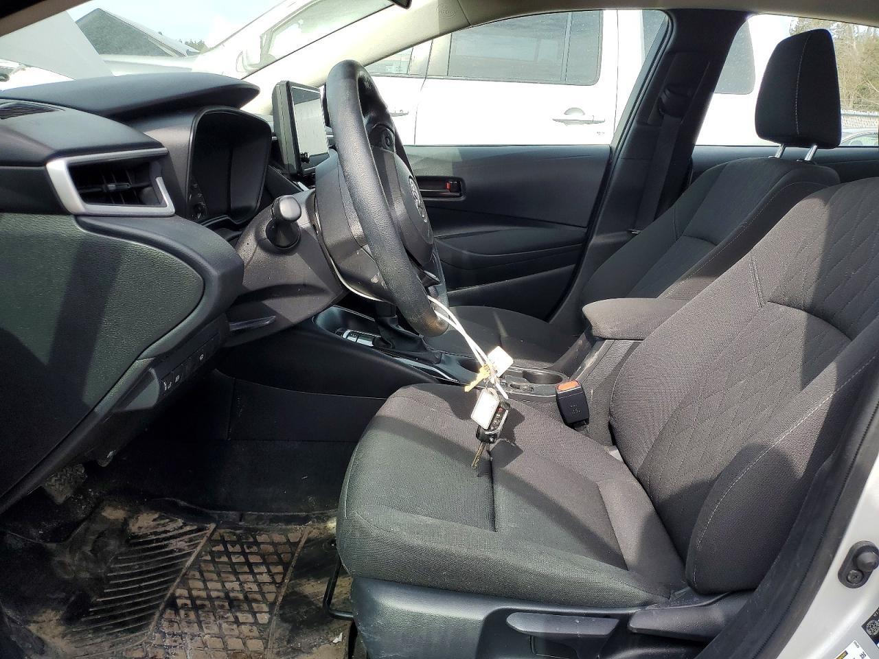 2025 Toyota Corolla Le - Фото 7