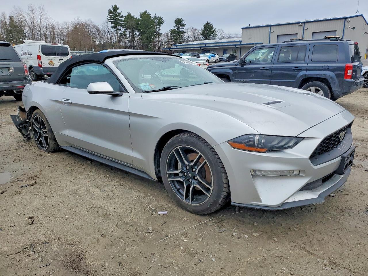 2019 Ford Mustang - Image 4