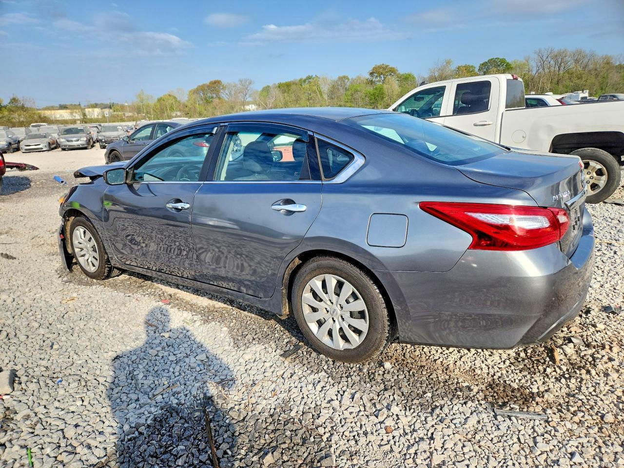 2017 Nissan Altima 2.5 S - Image 2