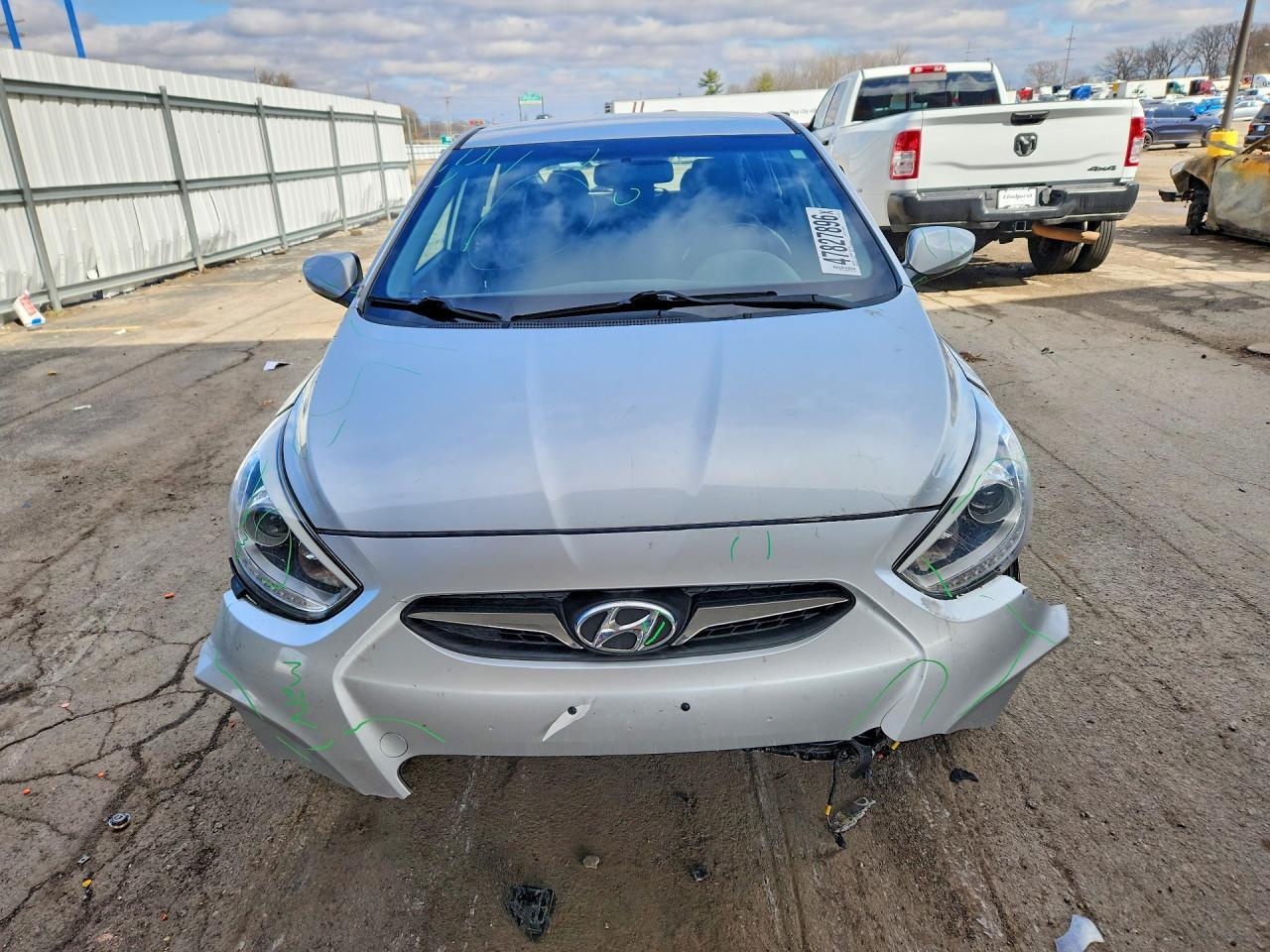 2014 Hyundai Accent Se - Image 5