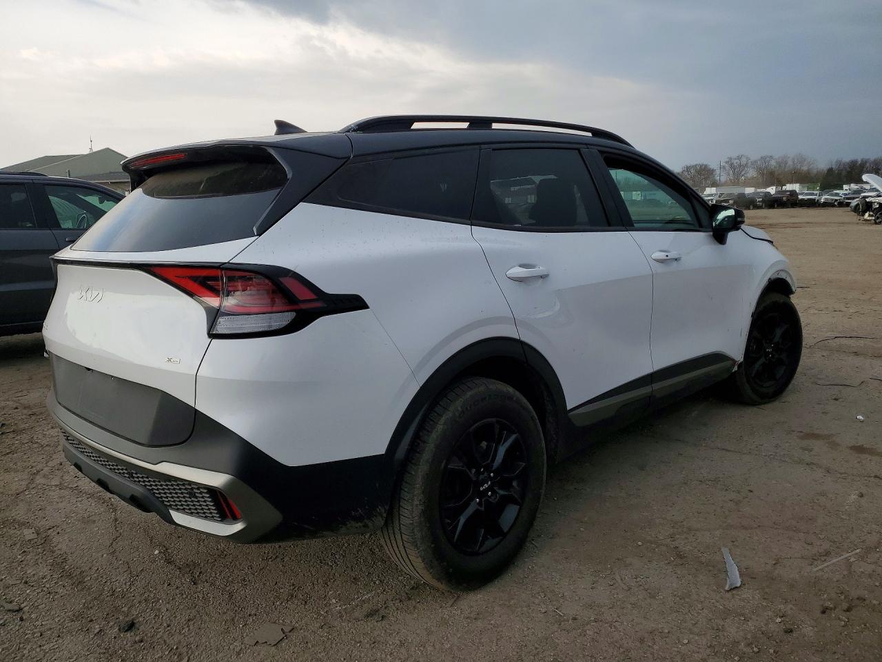 2023 Kia Sportage X-Pro Prestige - Image 3