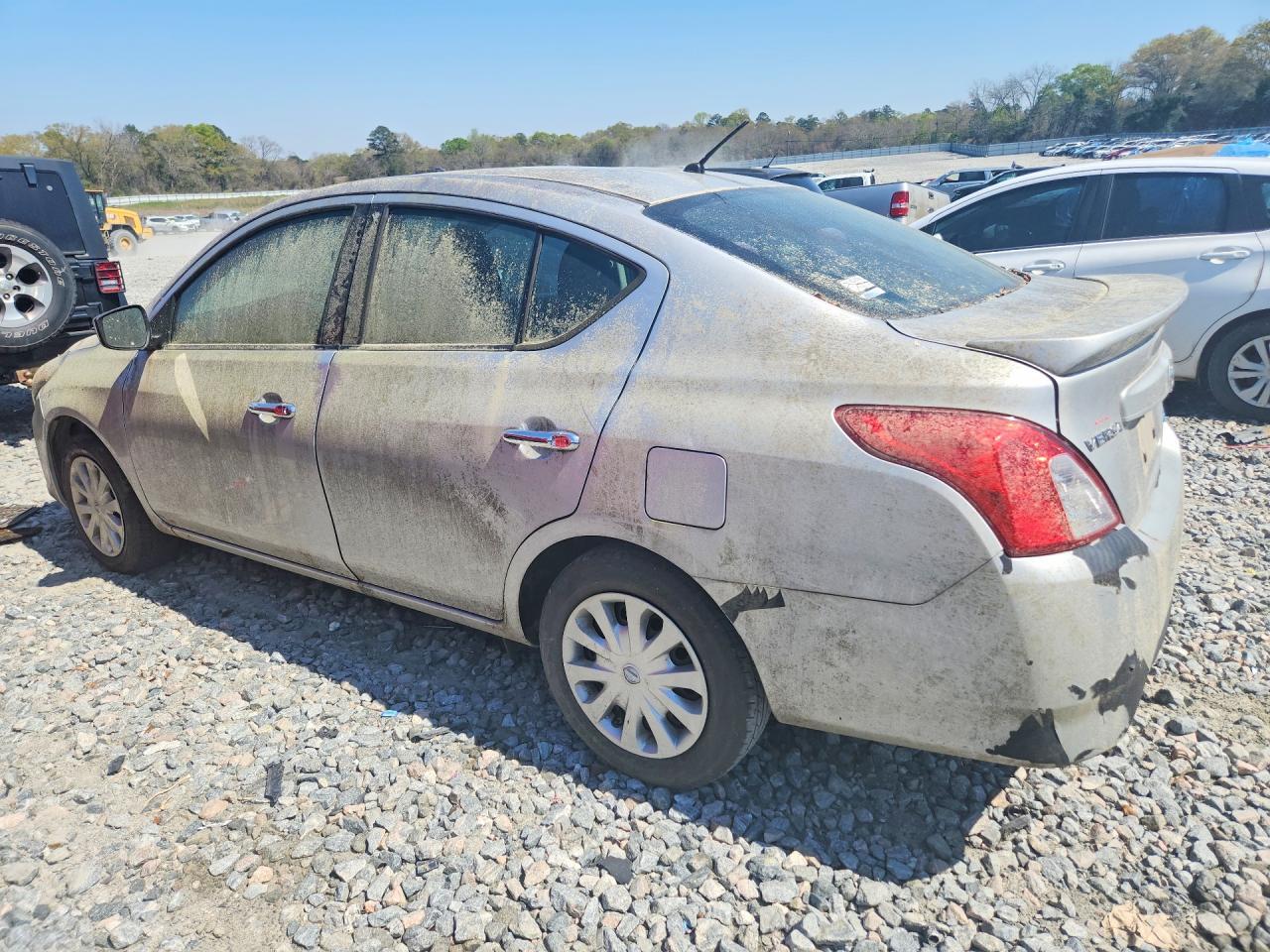 2015 Nissan Versa 1.6 Sv - Image 2