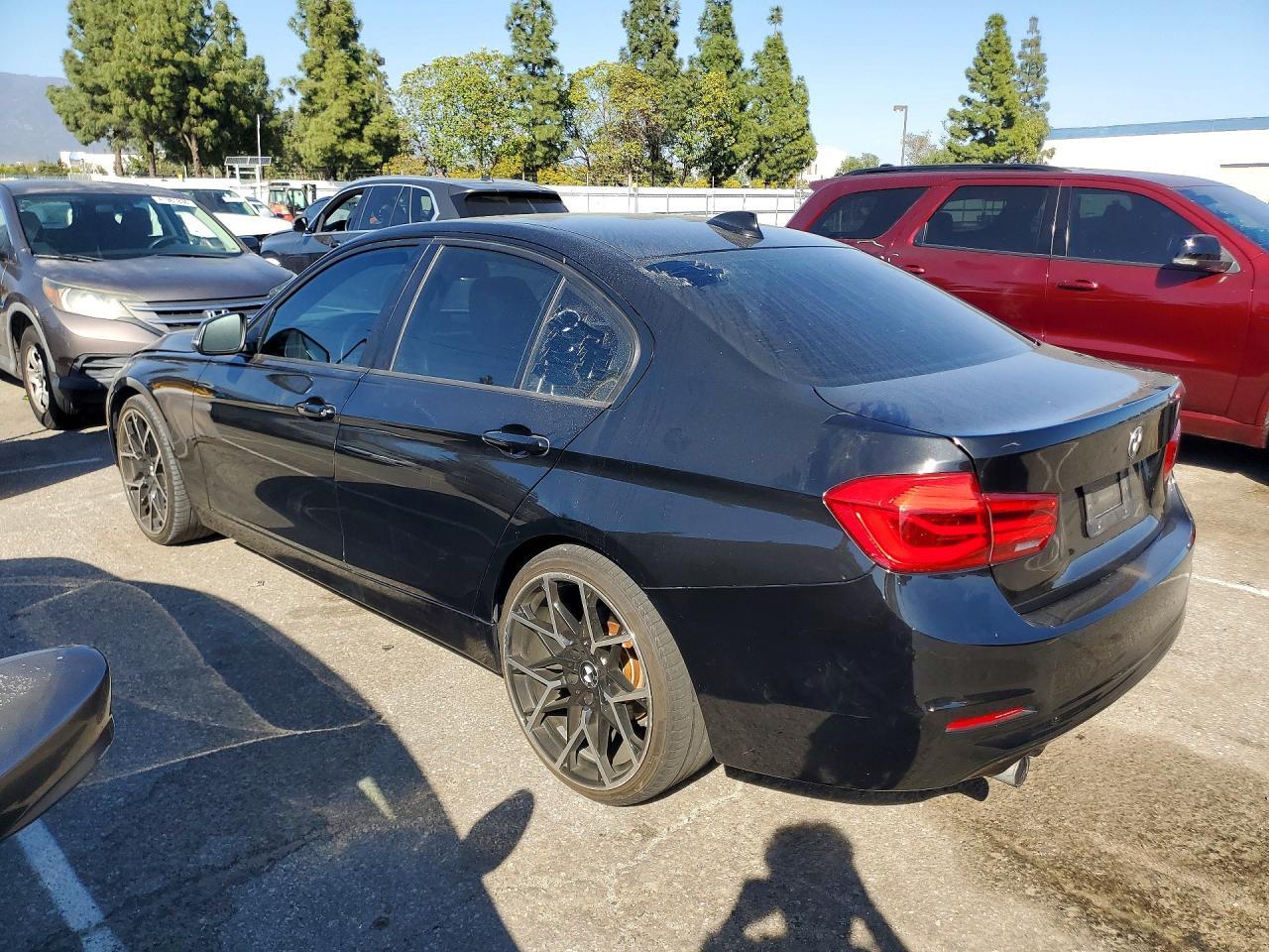 2018 BMW 320 I - Фото 2