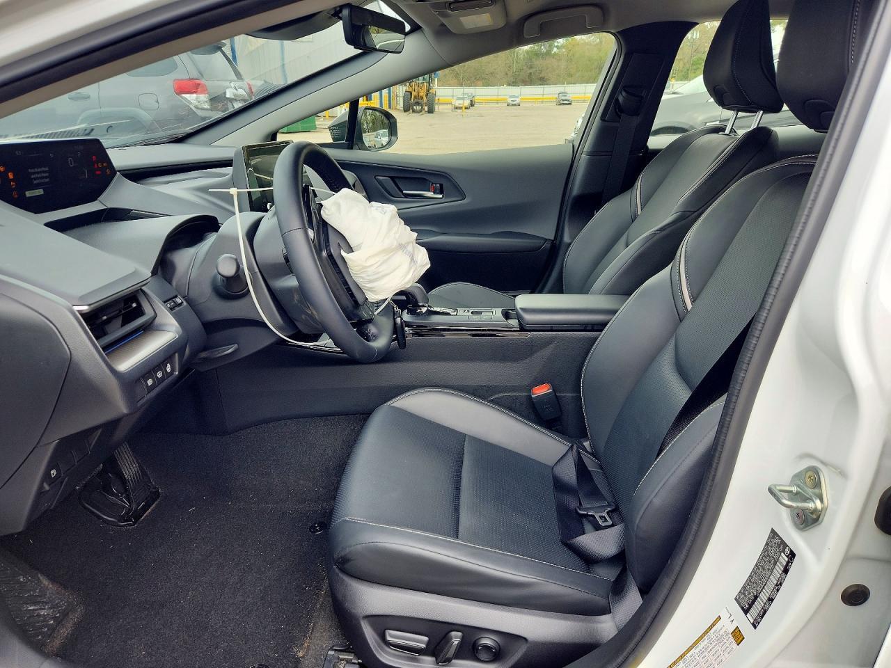 2025 Toyota Prius Xle - Image 7