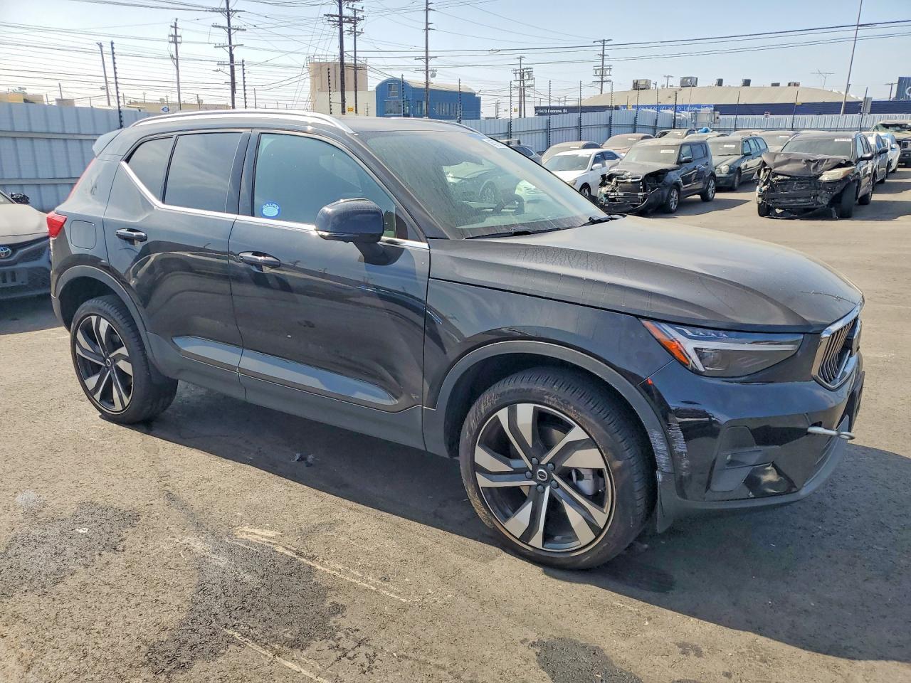 2024 Volvo Xc40 Ultimate - Фото 4