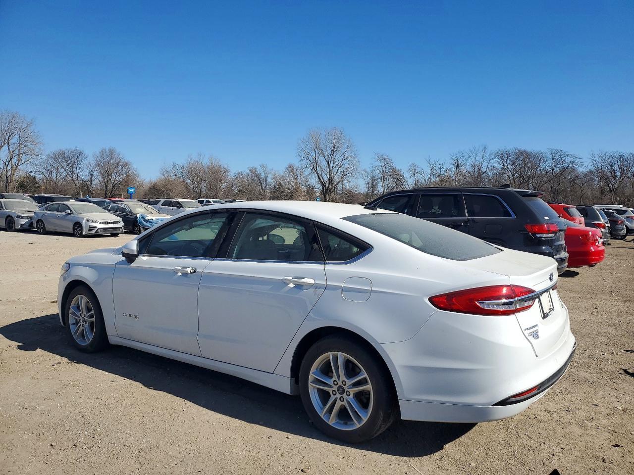 2018 Ford Fusion - Фото 2
