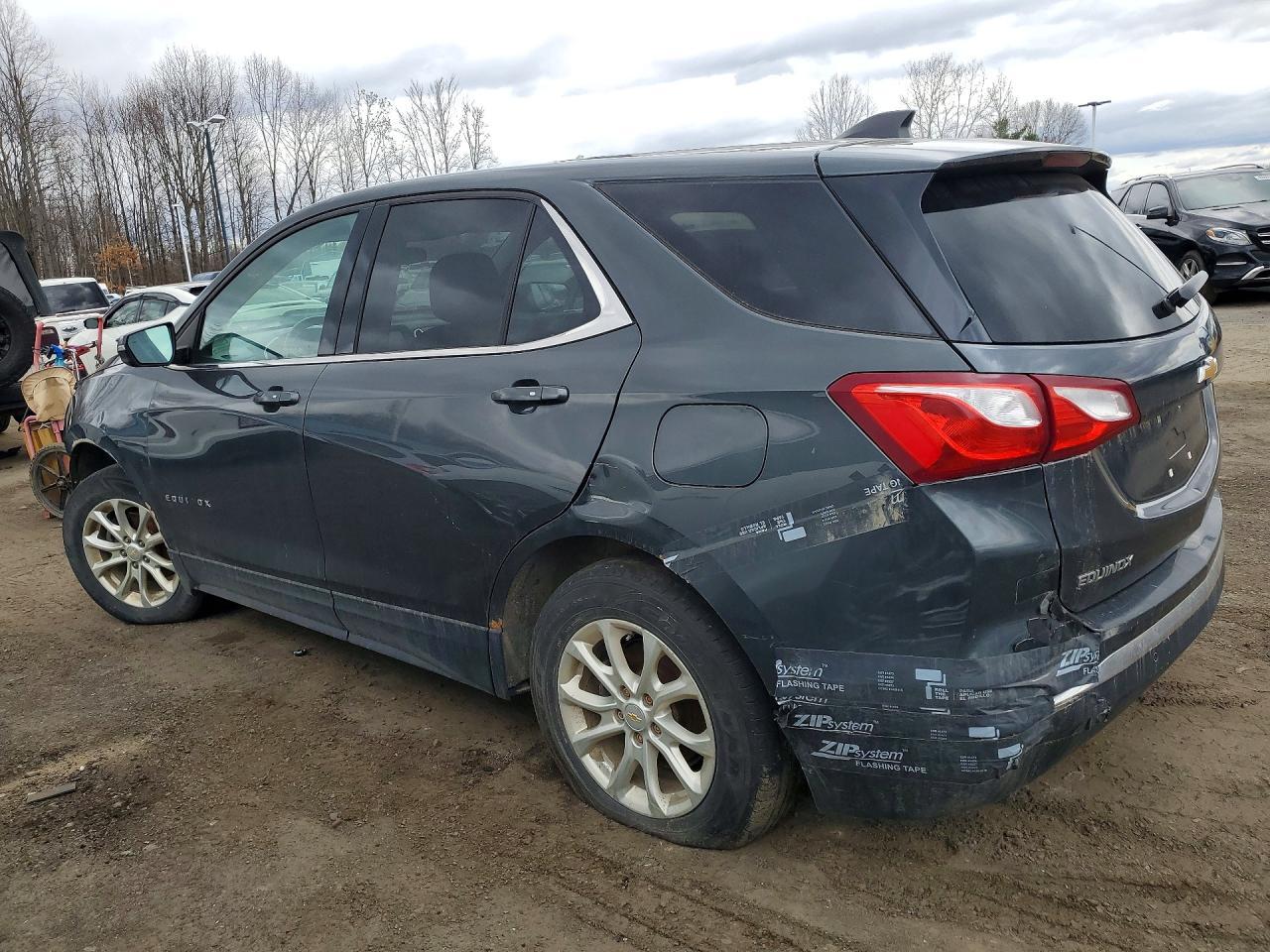 2018 Chevrolet Equinox Lt - Image 2