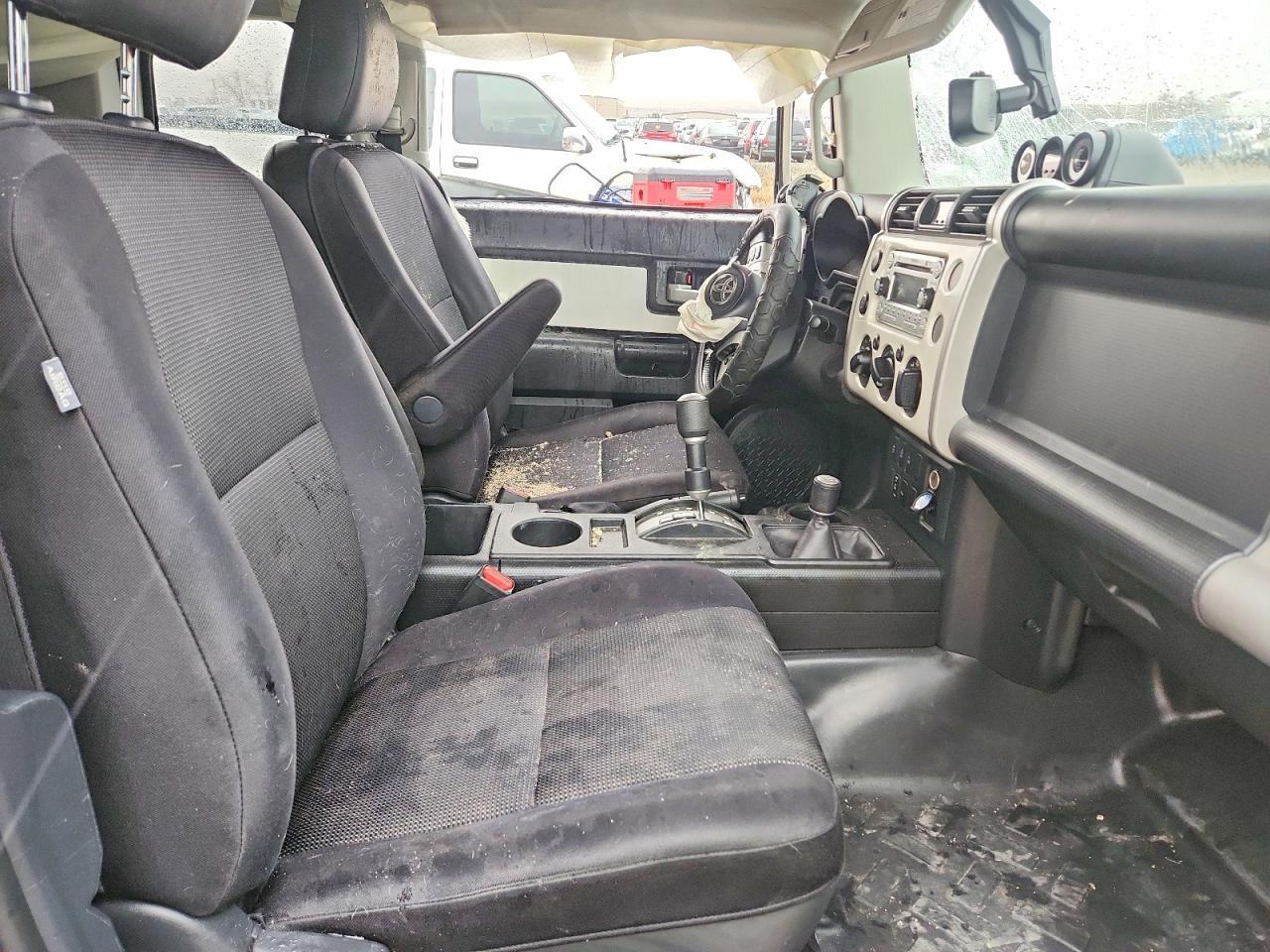 2014 Toyota Fj Cruiser - Фото 7