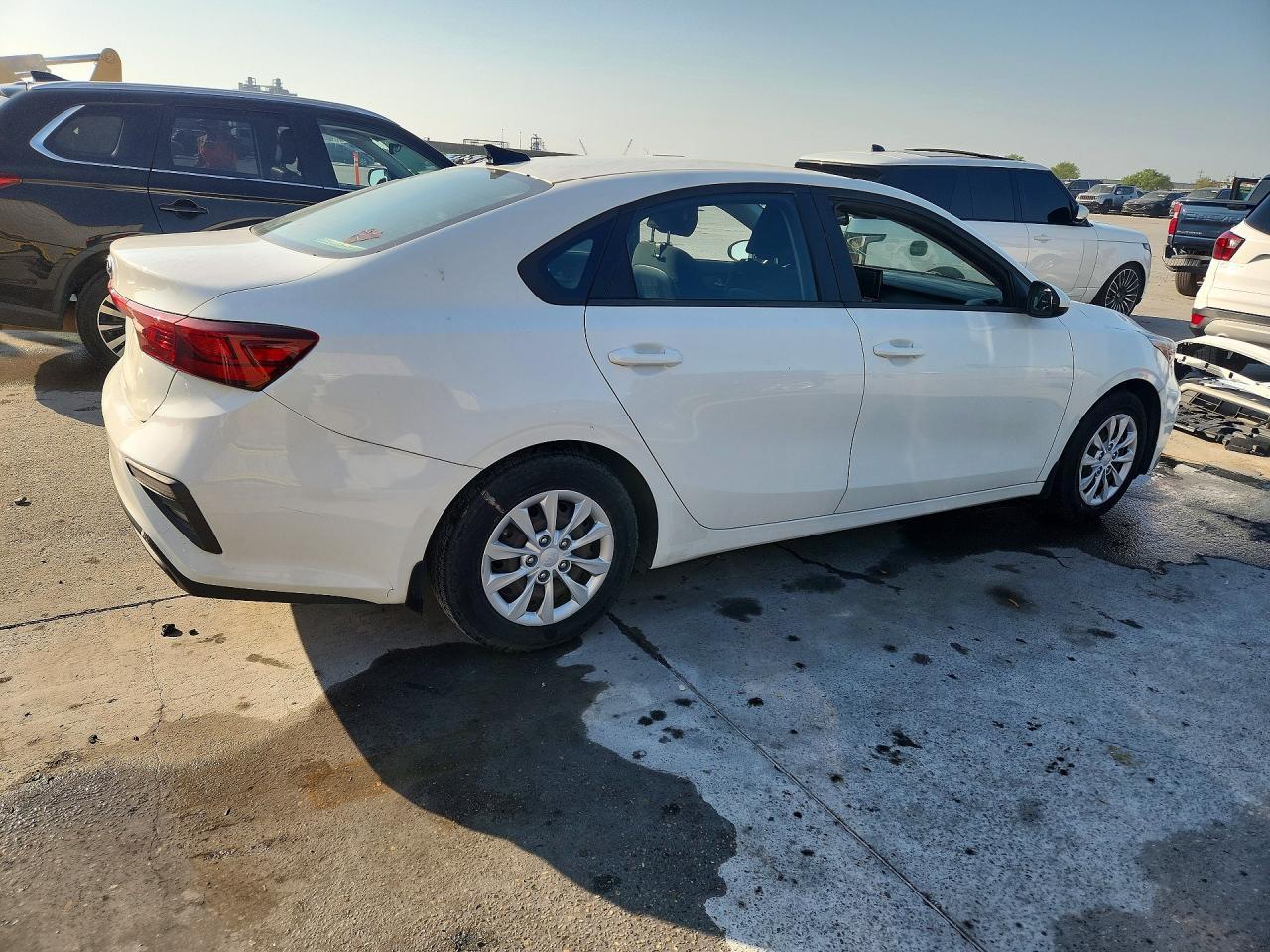 2019 Kia Forte Fe - Фото 3