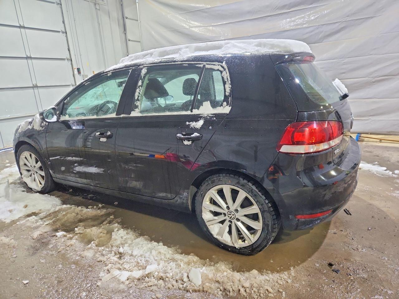 2013 Volkswagen Golf - Фото 2