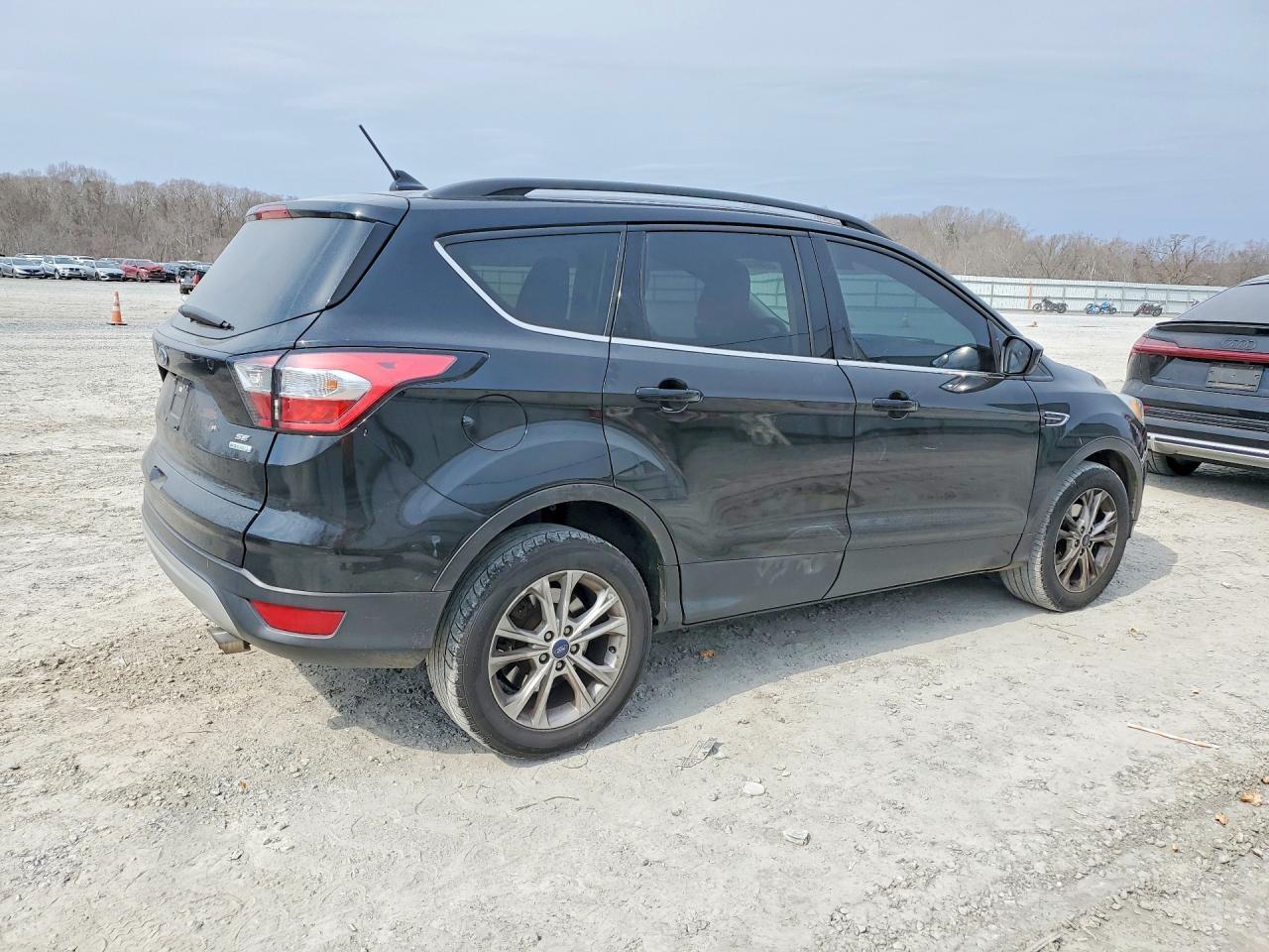 2018 Ford Escape Se - Image 3