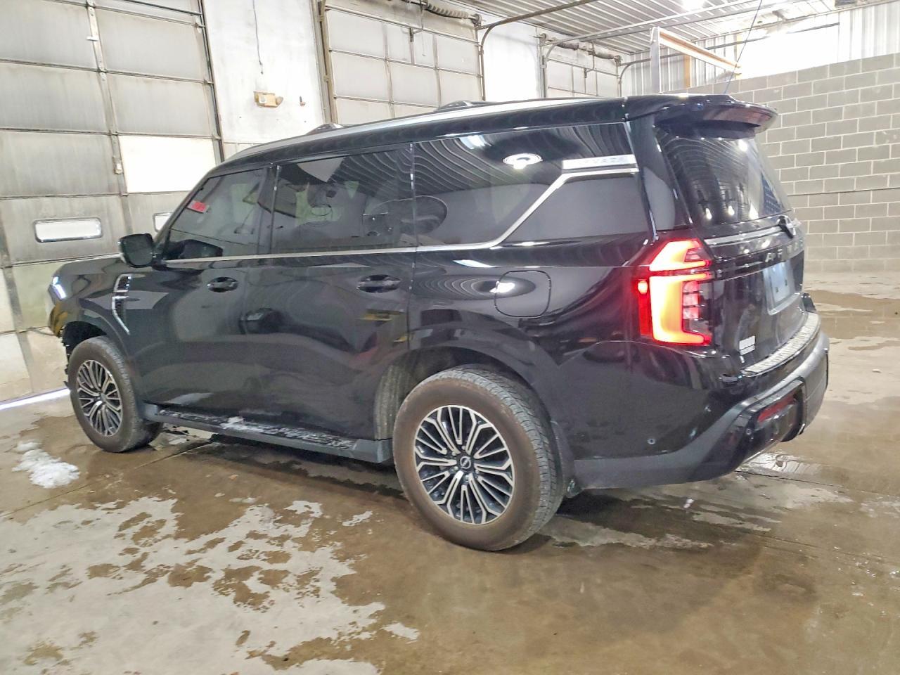 2025 Nissan Armada Platinum - Фото 2