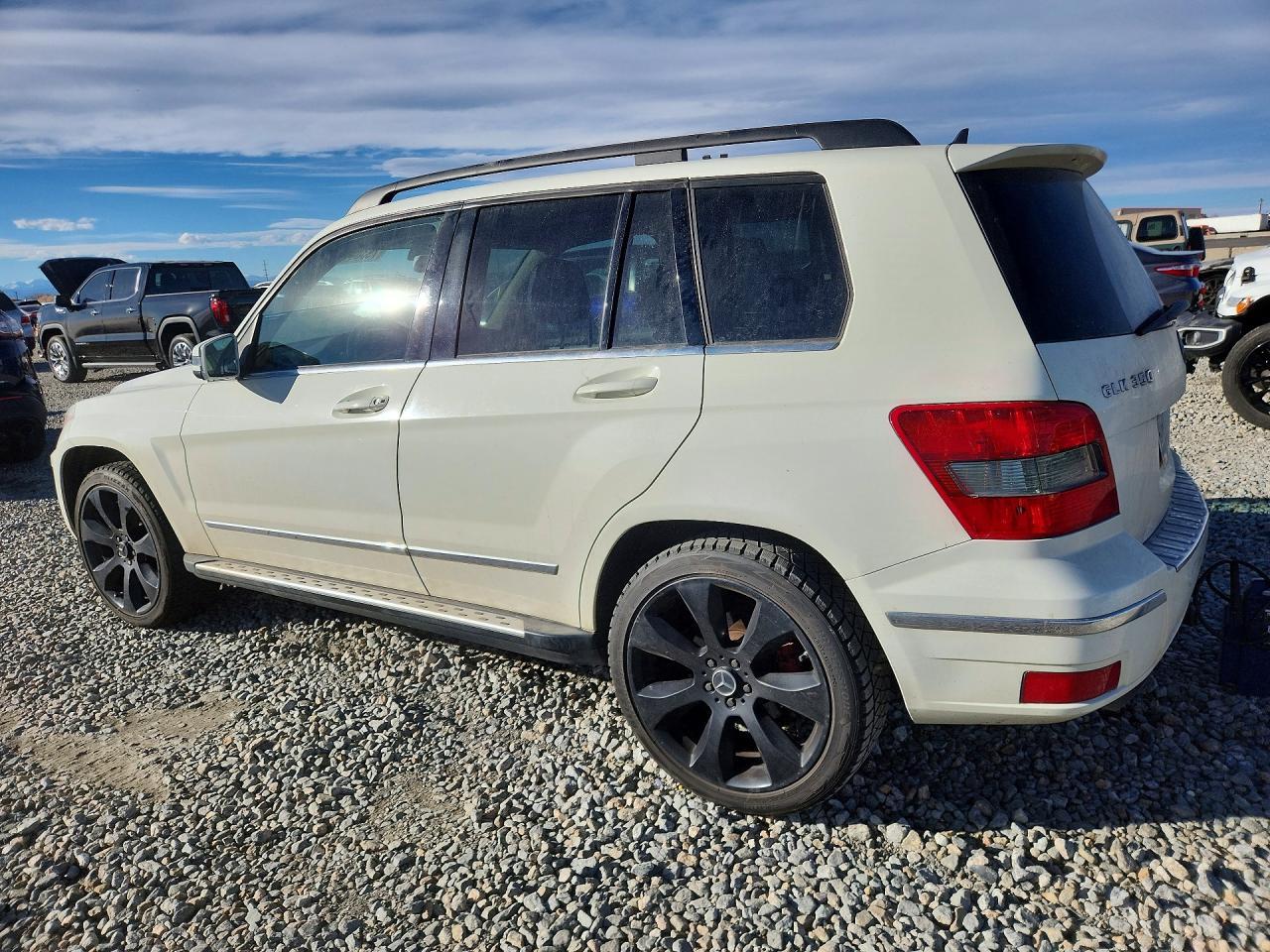 2010 Mercedes-Benz Glk 350 4Matic - Image 2