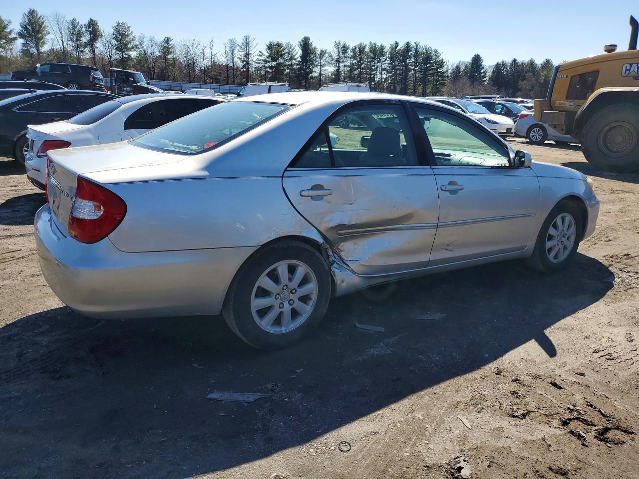 2004 Toyota Camry Xle - Фото 3